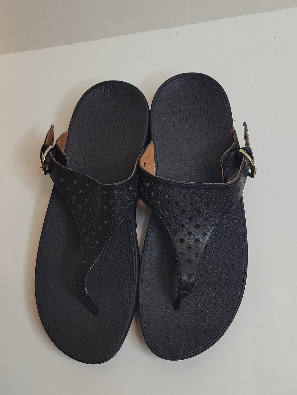 Fitflop Black Leather Thong Sandals with Buckle Detail